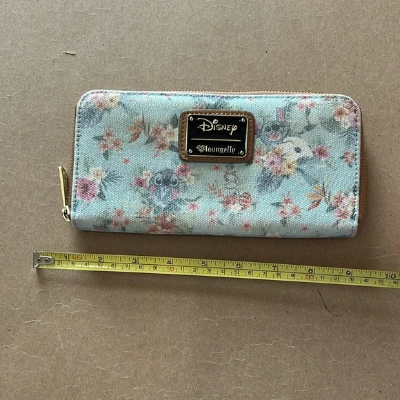 NWOT Disney Stitch Loungefly pastel wallet RARE zip around - Picture 15 of 16